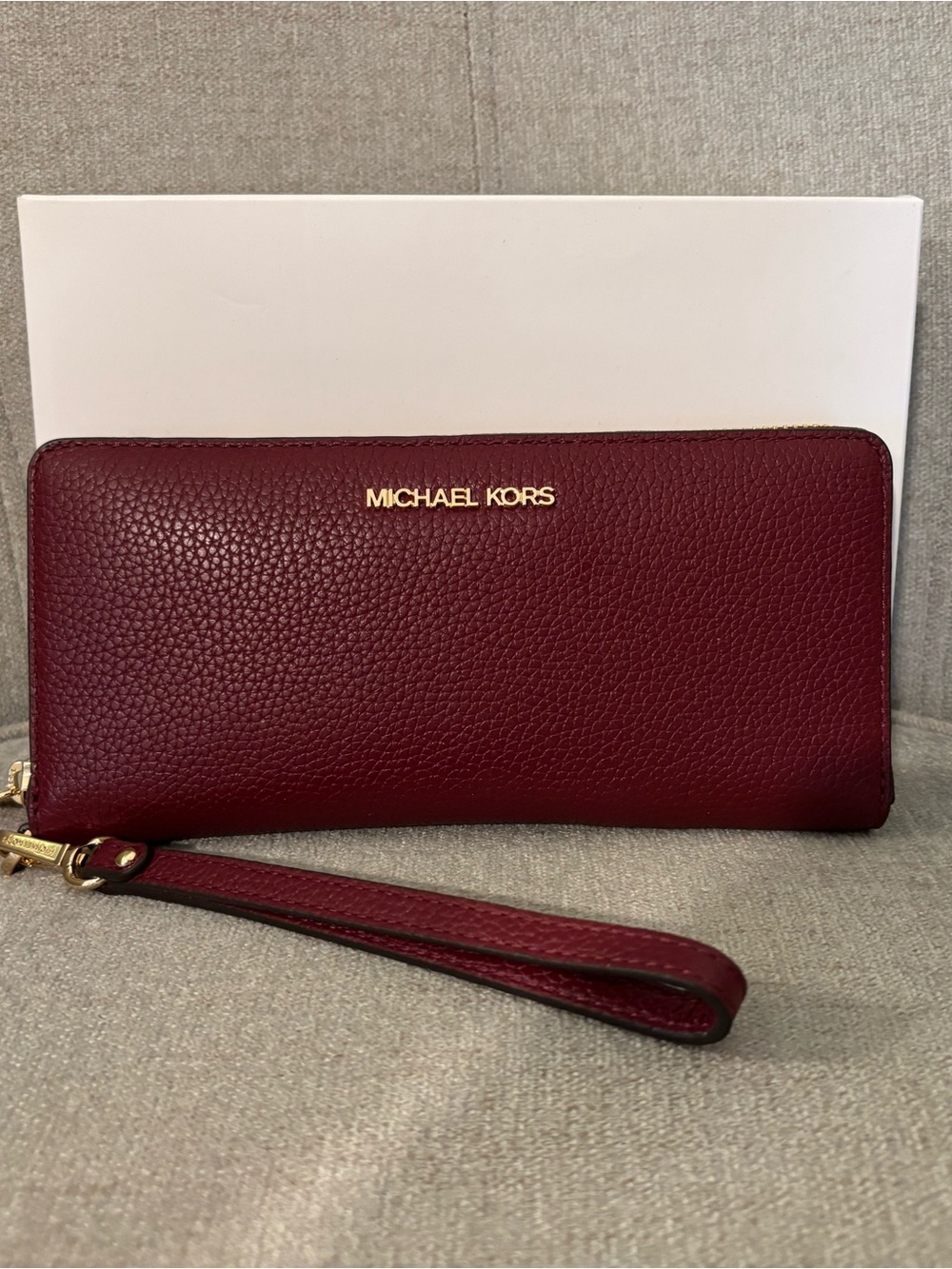 BRAND NEW - Michael Kors Burgundy Leather Zip Wallet with Card Case
